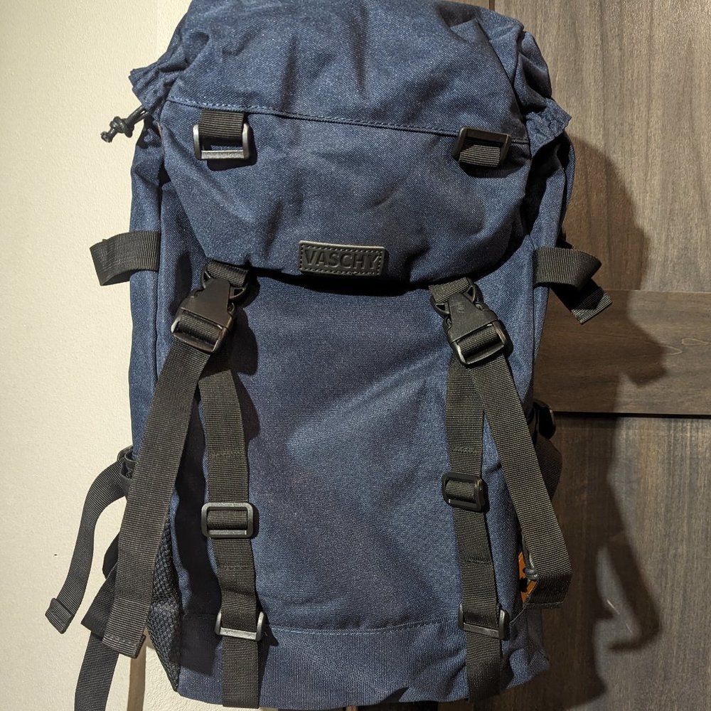 VASCHY Backpack